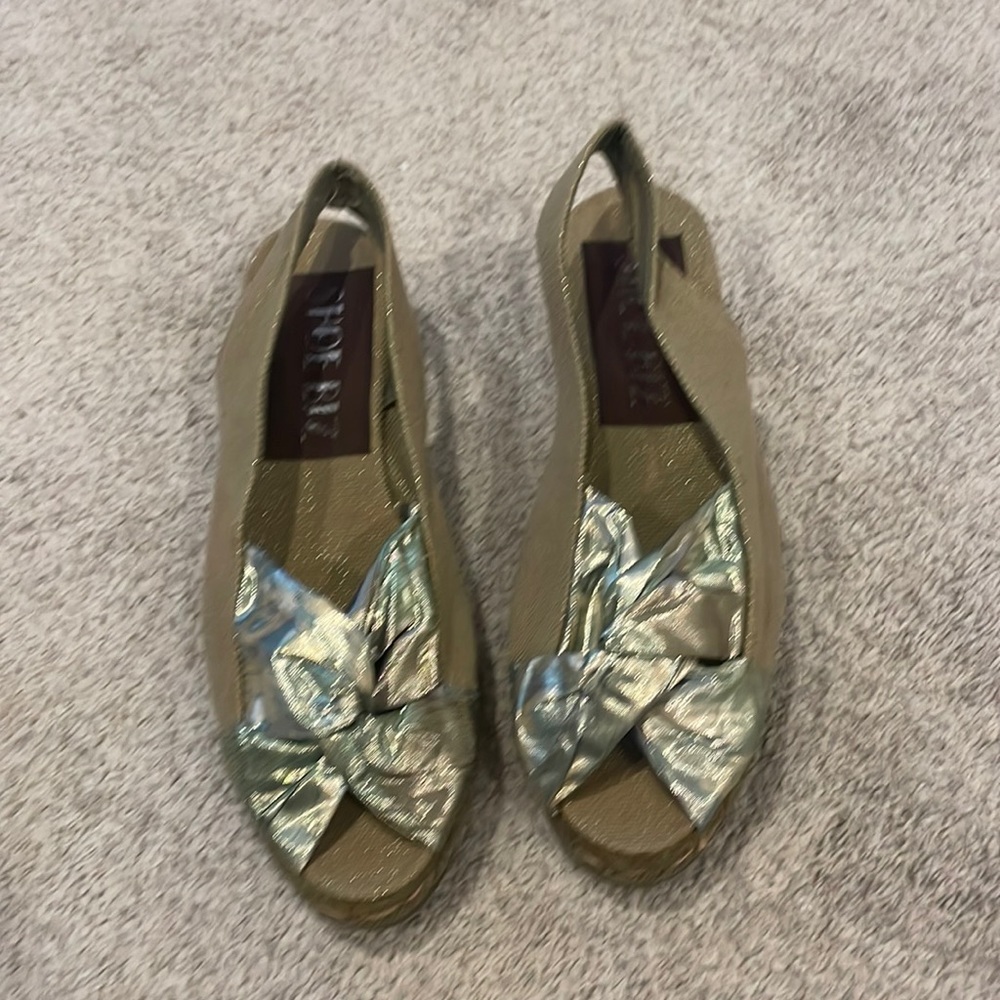 Fabulous vintage one of a kind 70s wedges - never worn!